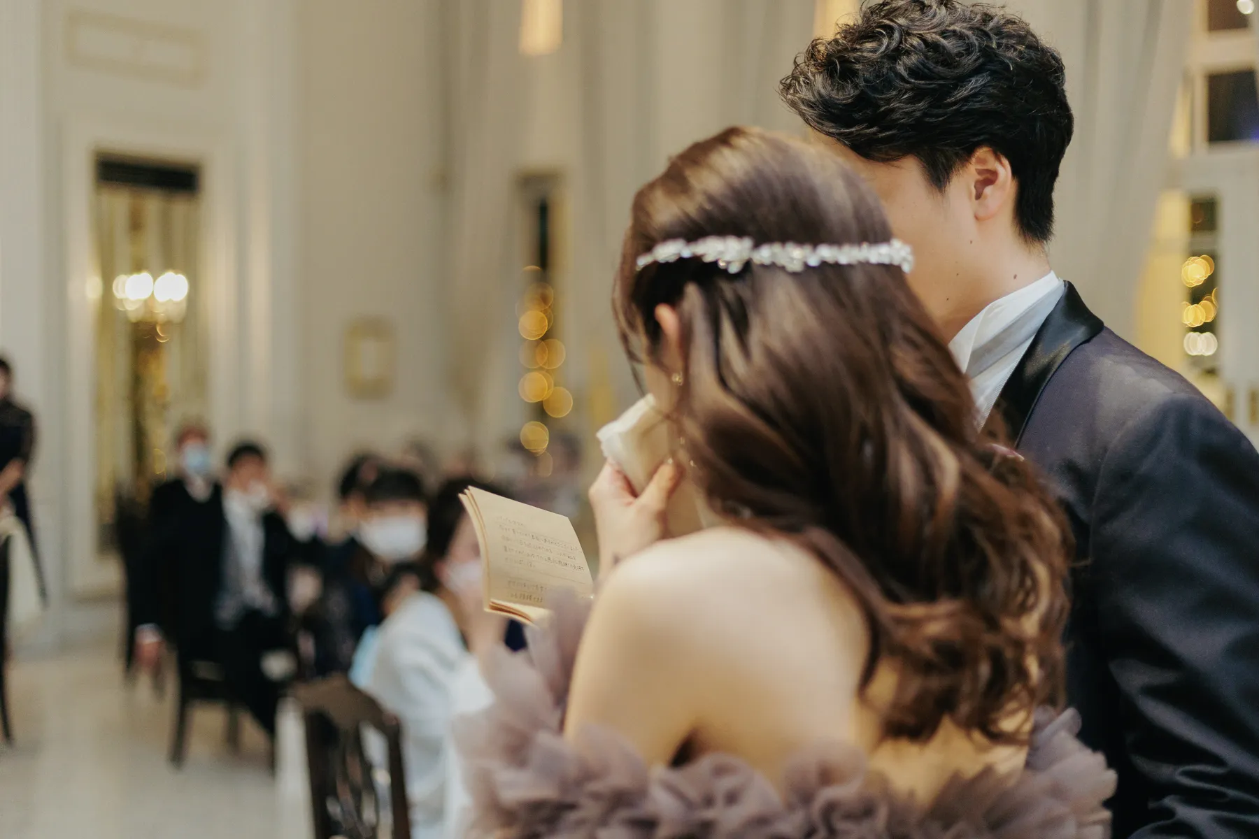 結婚式エンドロール挿入曲の選び方