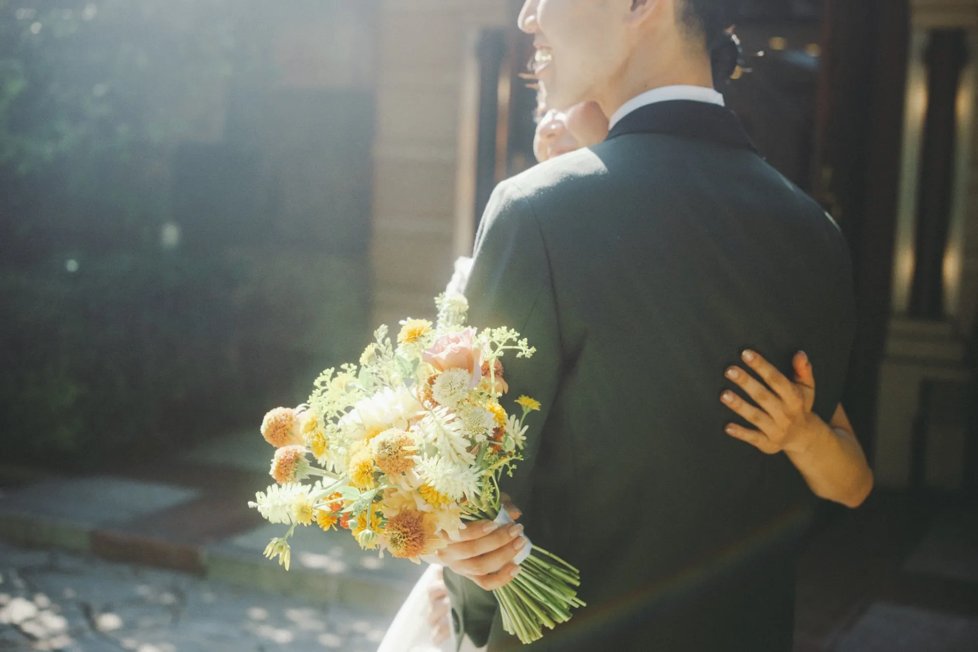 前撮りスタイルで特別な瞬間を